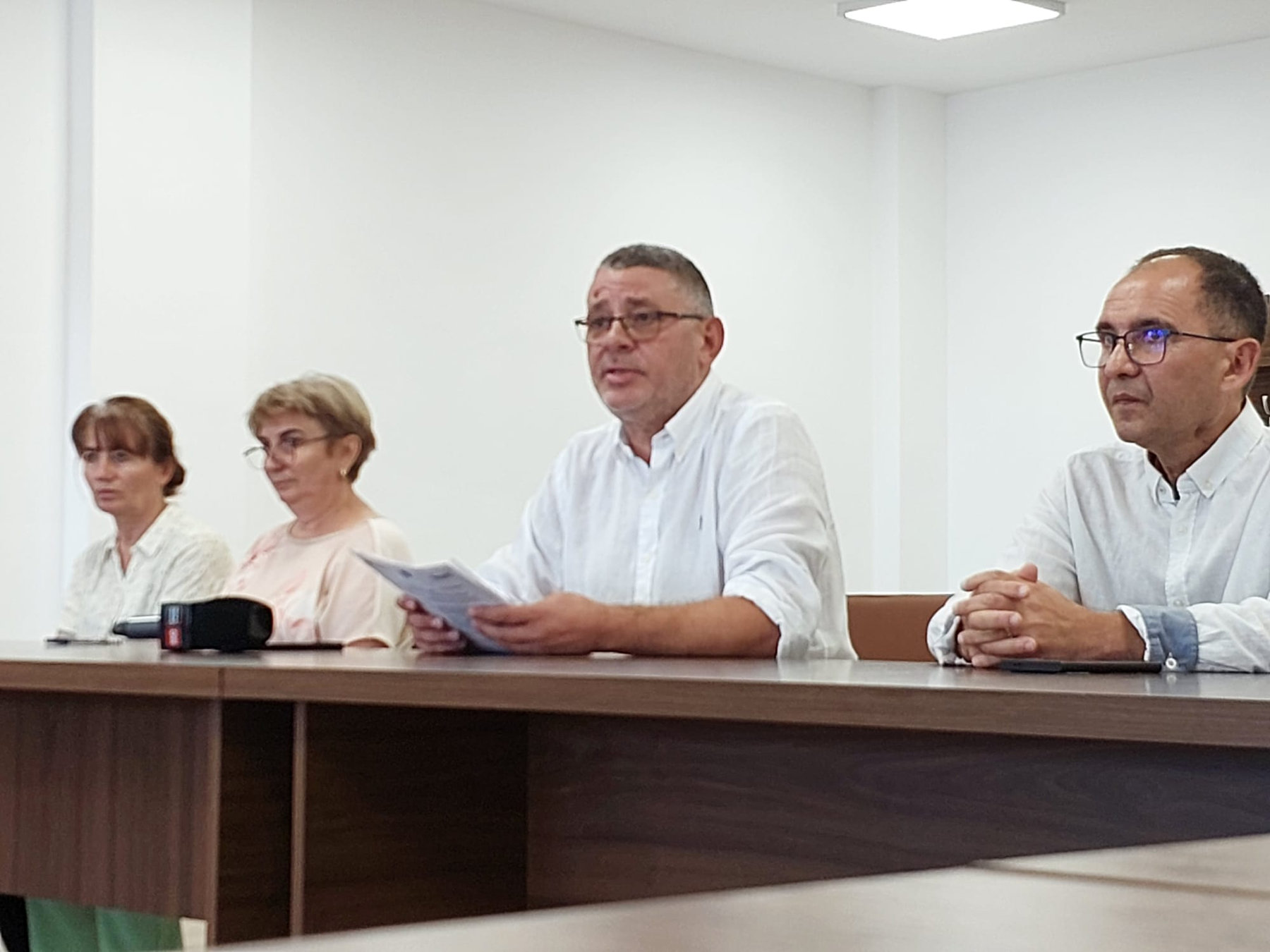 Reprezentanți la ședința Primăriei Bâcleș